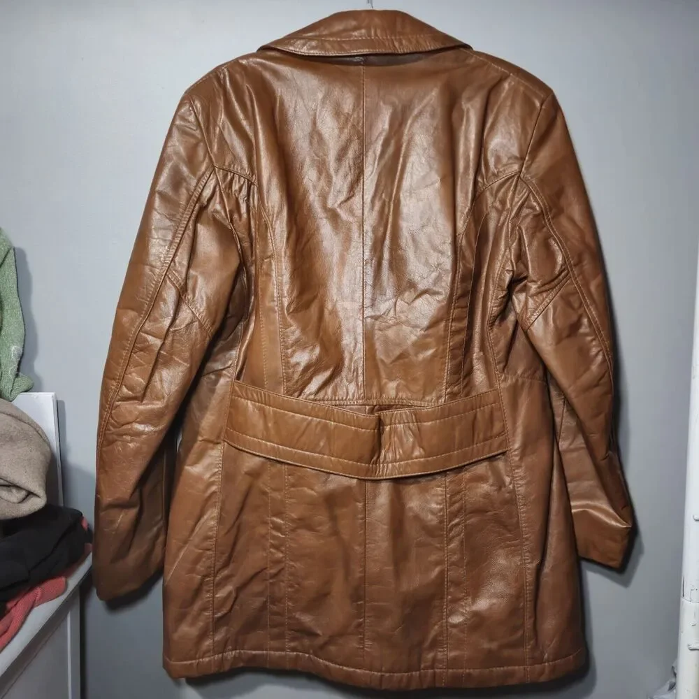 Delong Glove Cowhide Leather Coat Jacket USA‎ Retro 70’s Belted. Size 40 Vintage